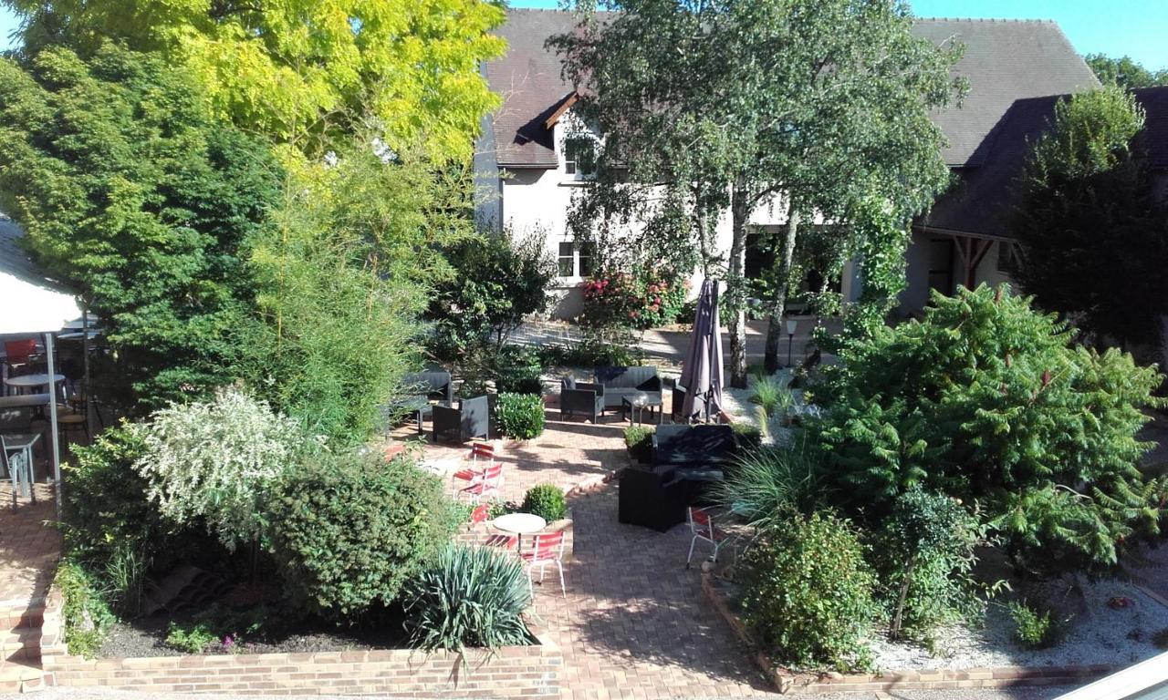 Logis Hotel "Ici M'Aime" Rouvray  Bagian luar foto