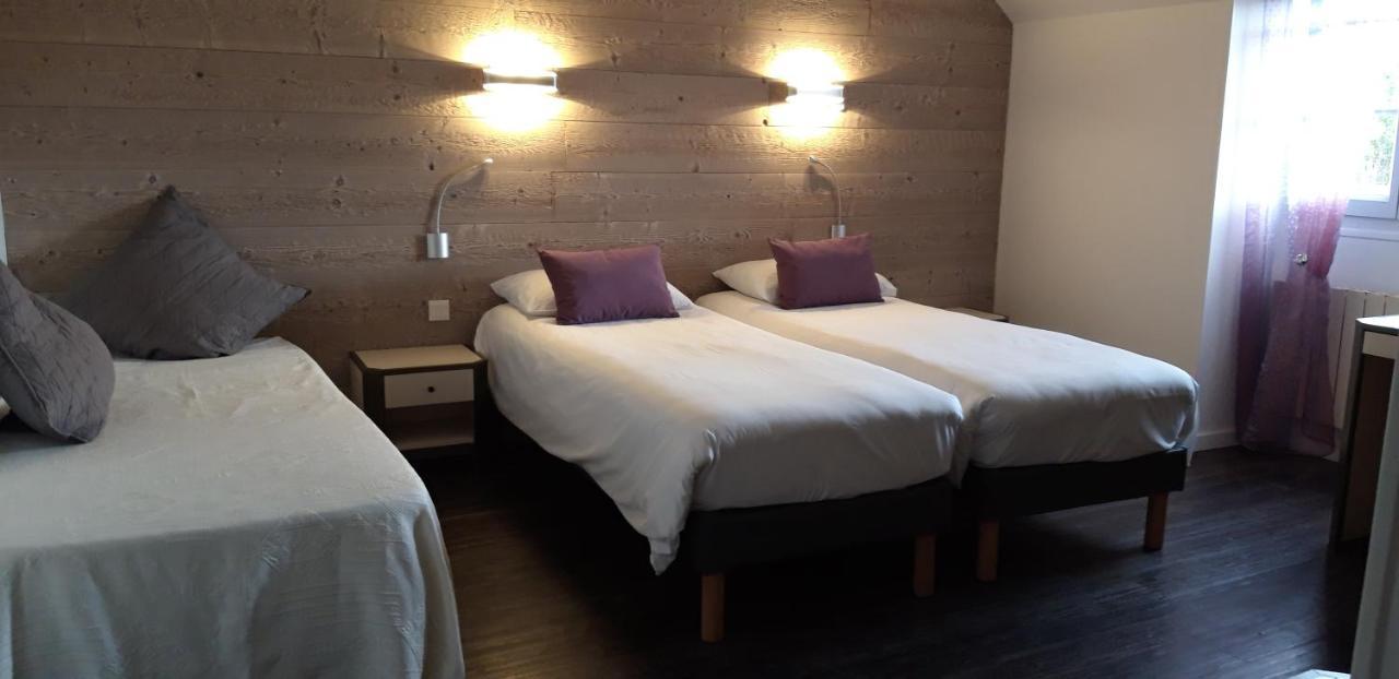 Logis Hotel "Ici M'Aime" Rouvray  Bagian luar foto