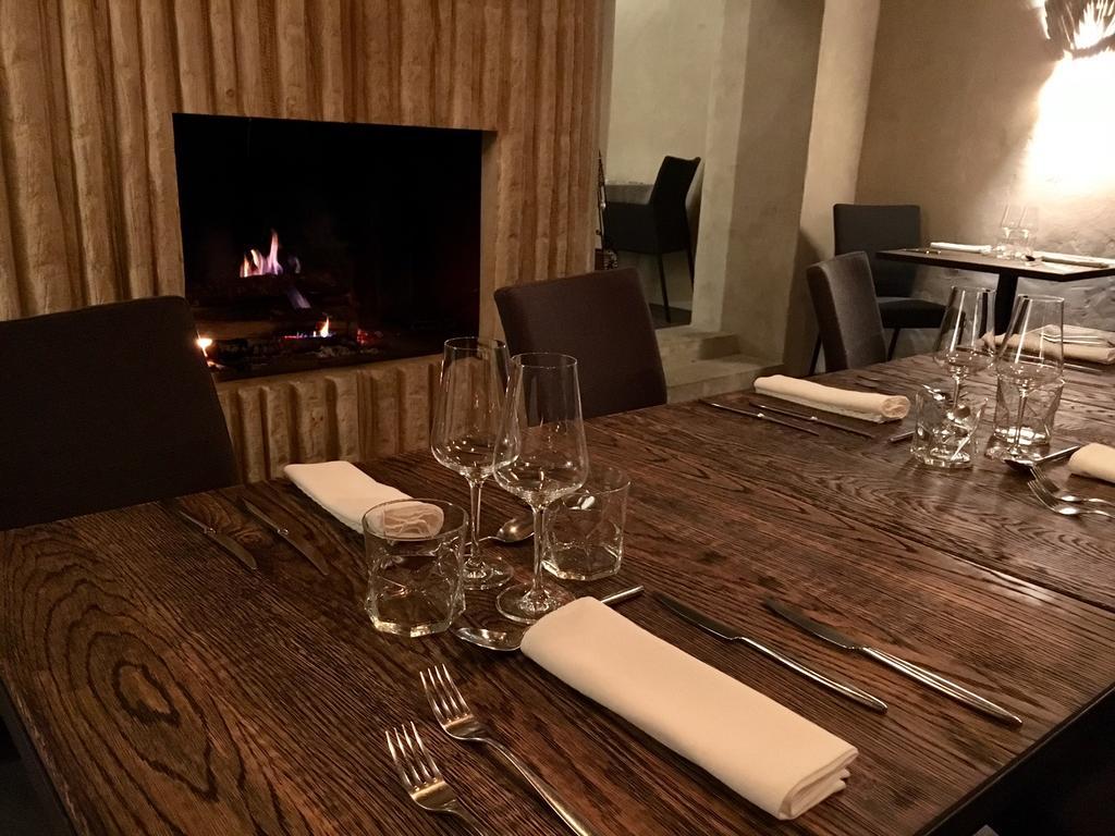 Logis Hotel "Ici M'Aime" Rouvray  Bagian luar foto
