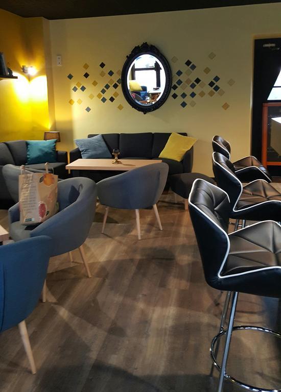 Logis Hotel "Ici M'Aime" Rouvray  Bagian luar foto
