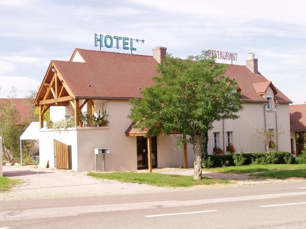 Logis Hotel "Ici M'Aime" Rouvray  Bagian luar foto