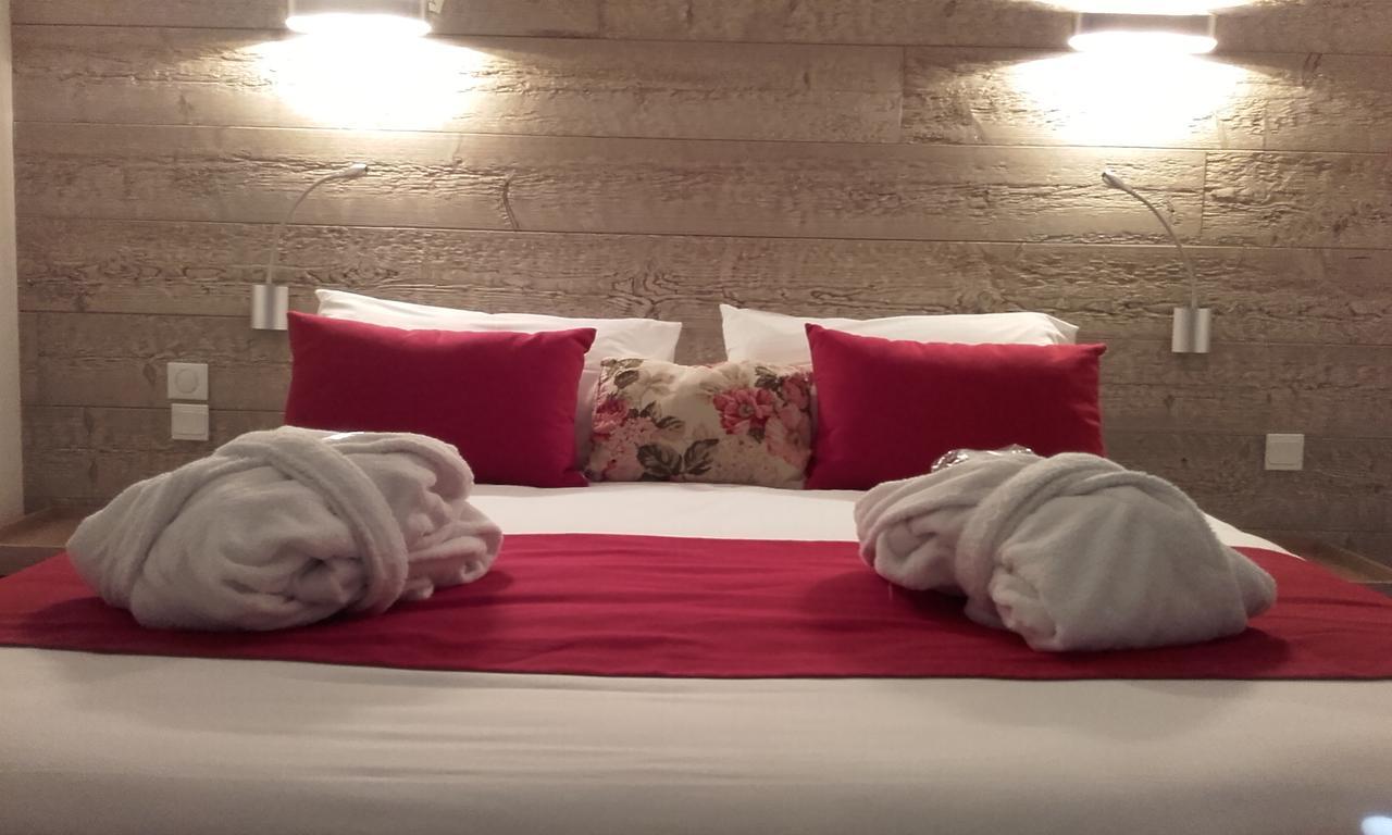 Logis Hotel "Ici M'Aime" Rouvray  Bagian luar foto