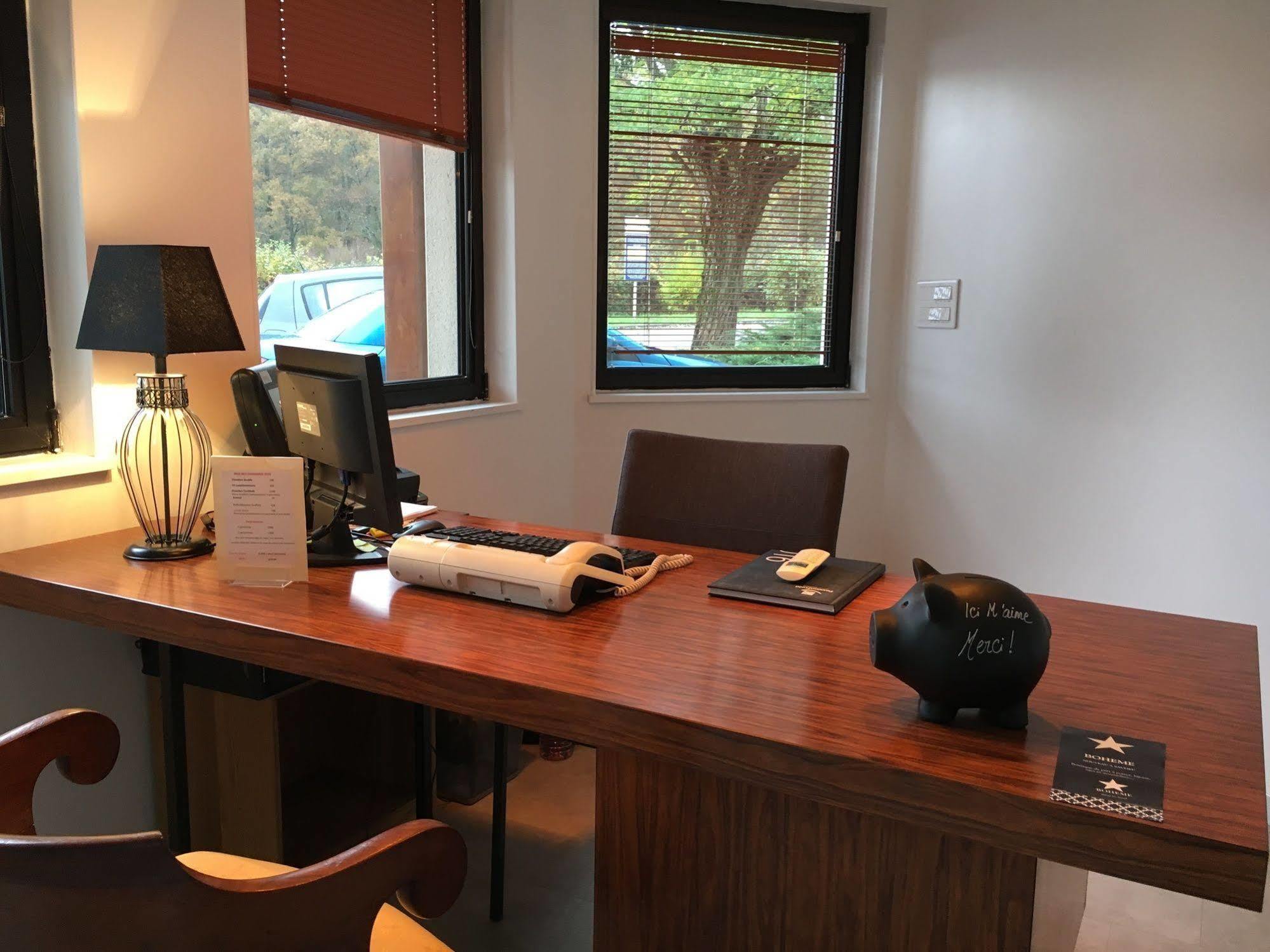 Logis Hotel "Ici M'Aime" Rouvray  Bagian luar foto